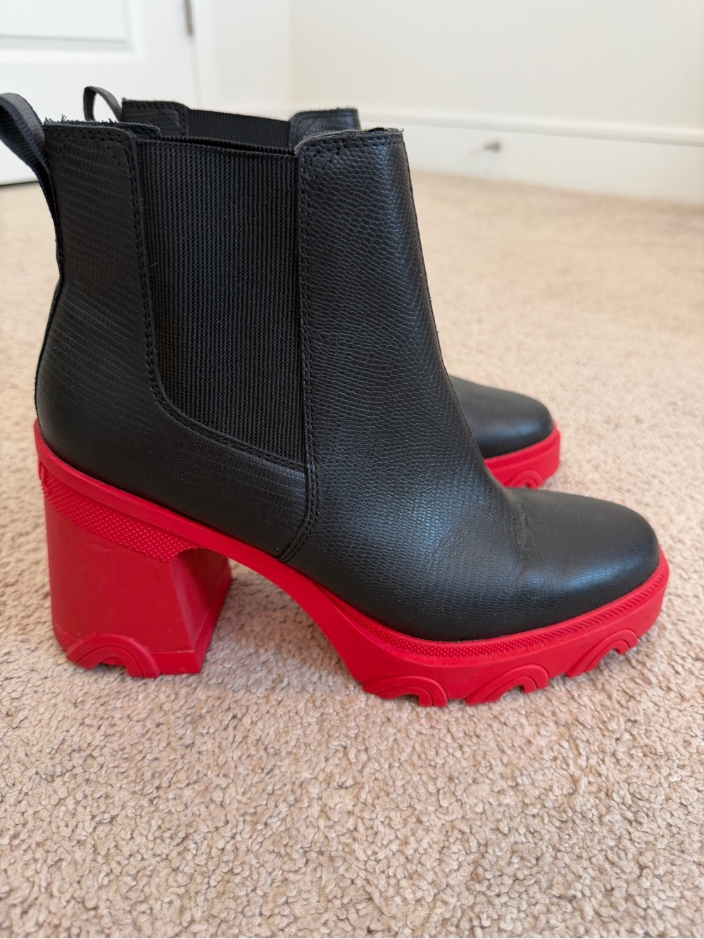 Sorel Black Leather Chelsea Boots with Red Platform Heel